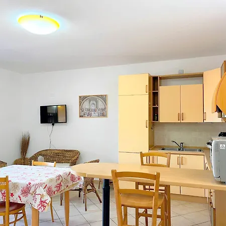 Viola House فيلاّسيمِيوس