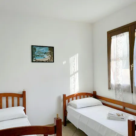 Viola House *